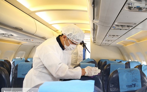 شرکت های هواپیمایی: ایرلاین&zwnj;ها خواستار لغو فاصله&zwnj;گذاری اجتماعی در پروازها هستند