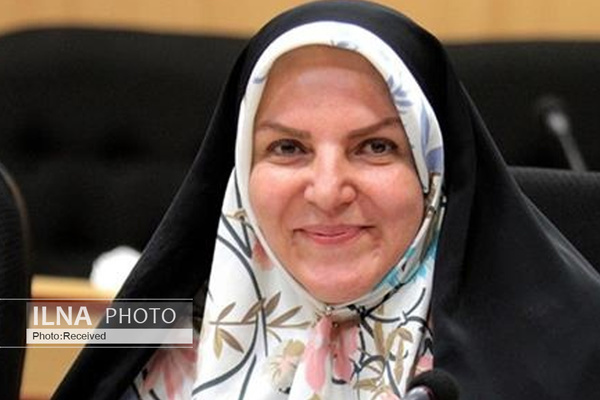 نماینده مجلس: مردم ۶ ماه خودرو نخرند، قیمت&zwnj;ها تعدیل می&zwnj;شود/ ۲۰ درصد از سرمایه خود را وارد بورس کنید