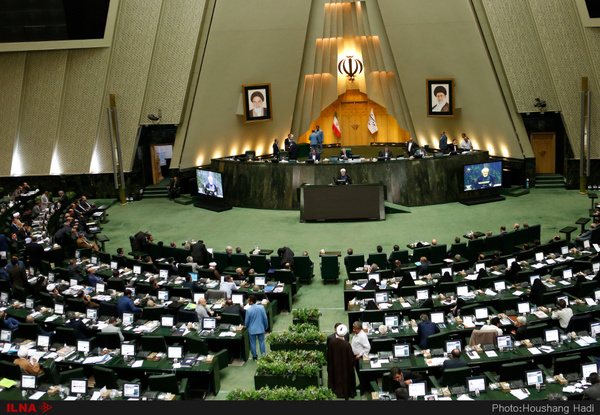 امکان عزل حقوقدانان شورای نگهبان از سوی مجلس فراهم شد