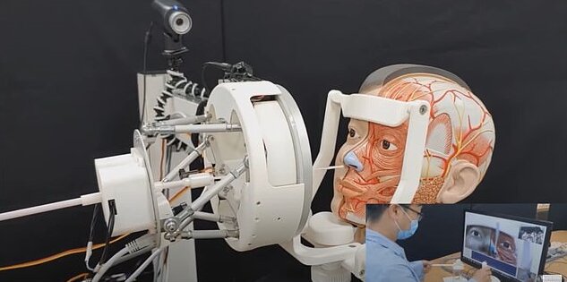 ربات&zwnj;ها برای انجام تست کرونا جاگزین انسان می&zwnj;شوند