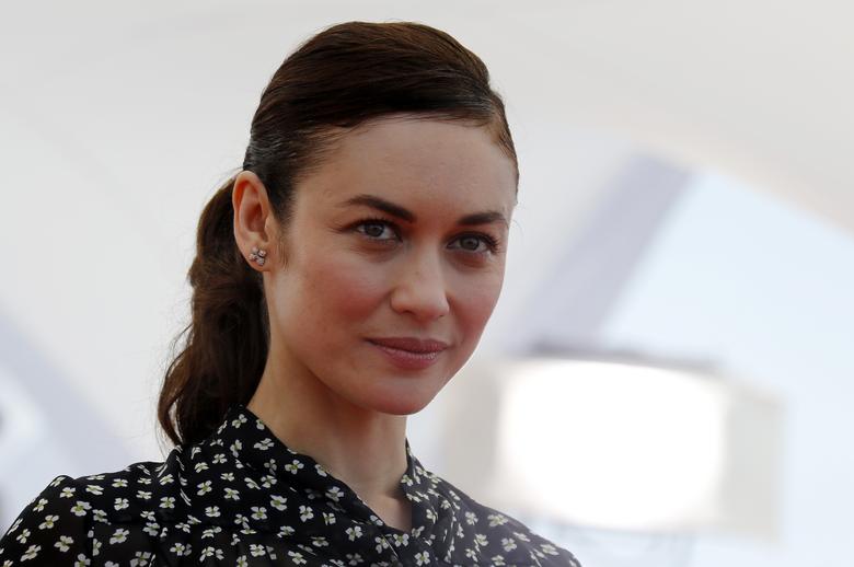 افراد برجسته مبتلا به کرونا در جهان (+عکس) معروف های کرونایی