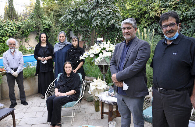 خانواده خسرو سینایی