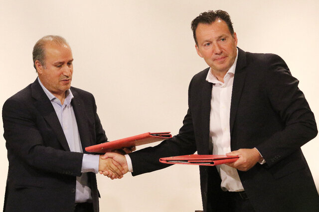 ویلموتس و تاج