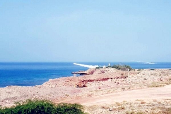 آغاز مرحله نهایی رزمایش مشترک «پیامبر اعظم (ص) ۱۴» آغاز مرحله نهایی رزمایش مشترک «پیامبر اعظم (ص) ۱۴»