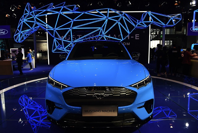 از اموتزیونه تا ولوو؛ خودروهای حاضر در سومین دوره نمایشگاه بین المللی واردات چین (+عکس)