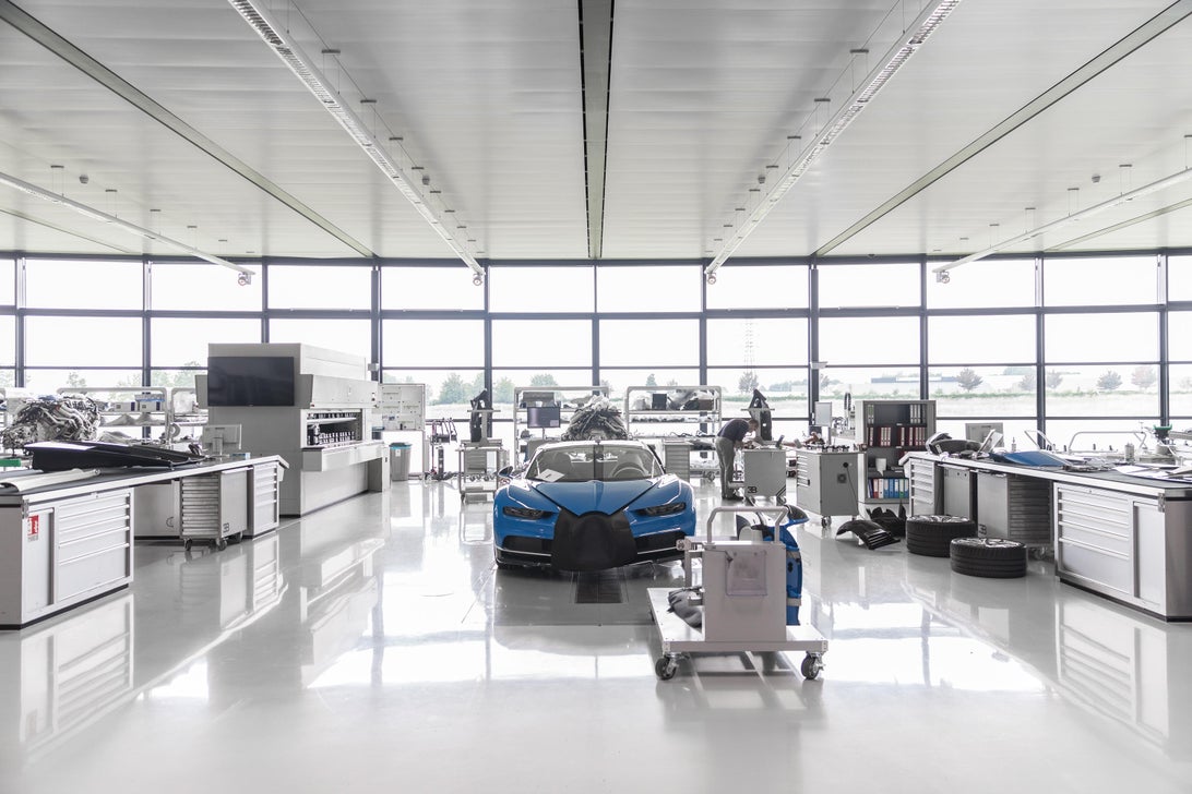 بوگاتی شیرون چگونه تولید می شود؛ ترکیب هنر و مهندسی در یک بوگاتی شیرون چگونه تولید می شود؛ ترکیب هنر و مهندسی در یک