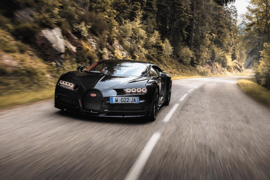 بوگاتی شیرون چگونه تولید می شود؛ ترکیب هنر و مهندسی در یک بوگاتی شیرون چگونه تولید می شود؛ ترکیب هنر و مهندسی در یک