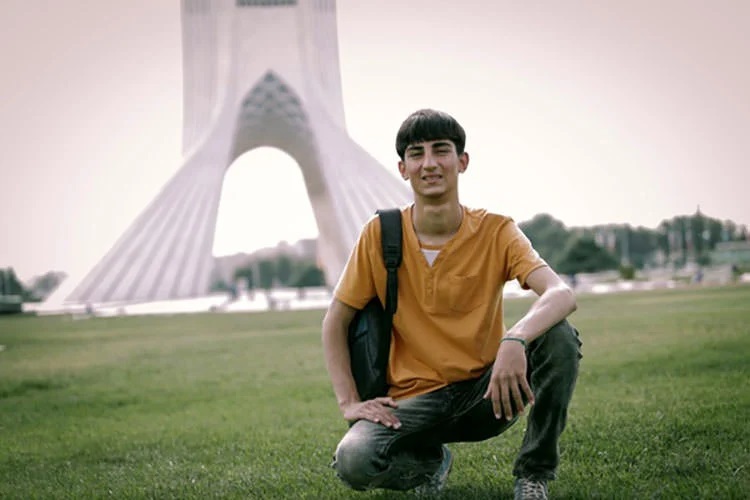 روز اول جشنواره فجر چهلم در سینمای رسانه ؛ فیلم ها و حاشیه ها (+عکس) بیرو