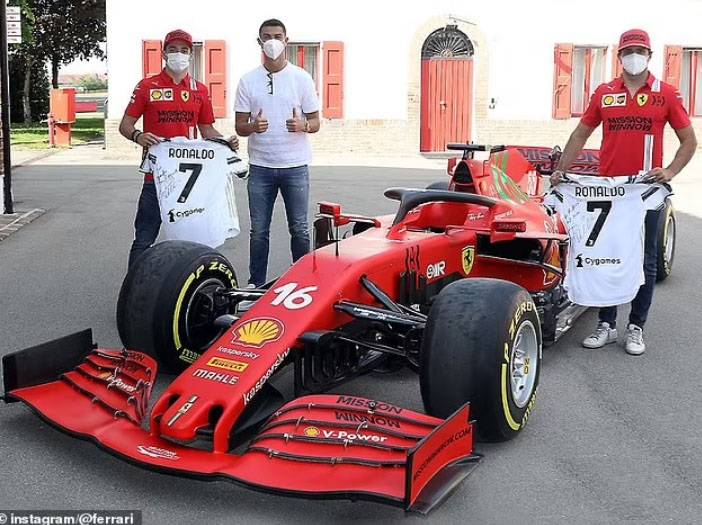 نمایش گاراژ 18 میلیون پوندی کریستیانو رونالدو (+عکس)