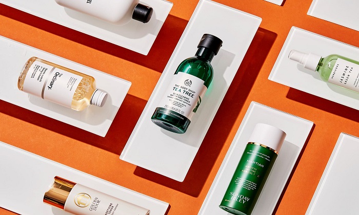 هرآنچه باید درباره تونرهای پوستی بدانیم هرآنچه باید درباره تونرهای پوستی بدانیم