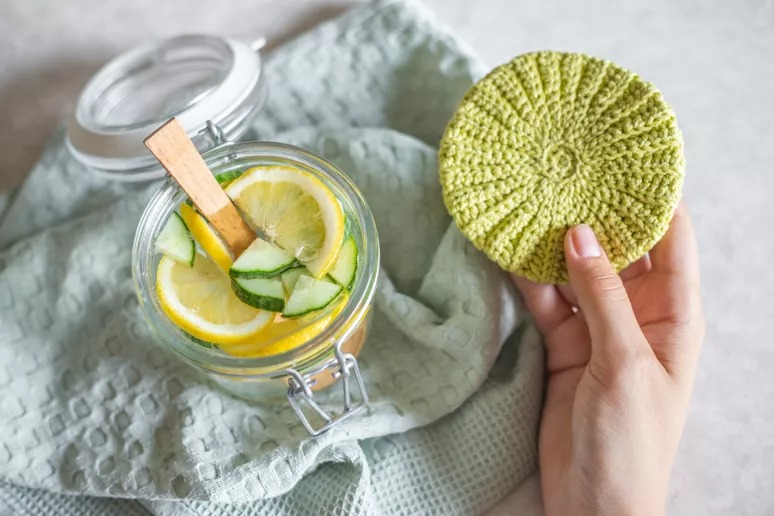 لیمو ترش و 7 روش برای استفاده از آن برای بهبود شرایط پوست و مو لیمو ترش و 7 روش برای استفاده از آن برای بهبود شرایط پوست و مو