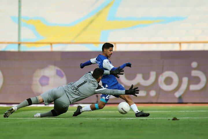 پایان نبرد جنجالی در آزادی؛ استقلال به‌رغم توقف مقابل مس، صدرنشین شد