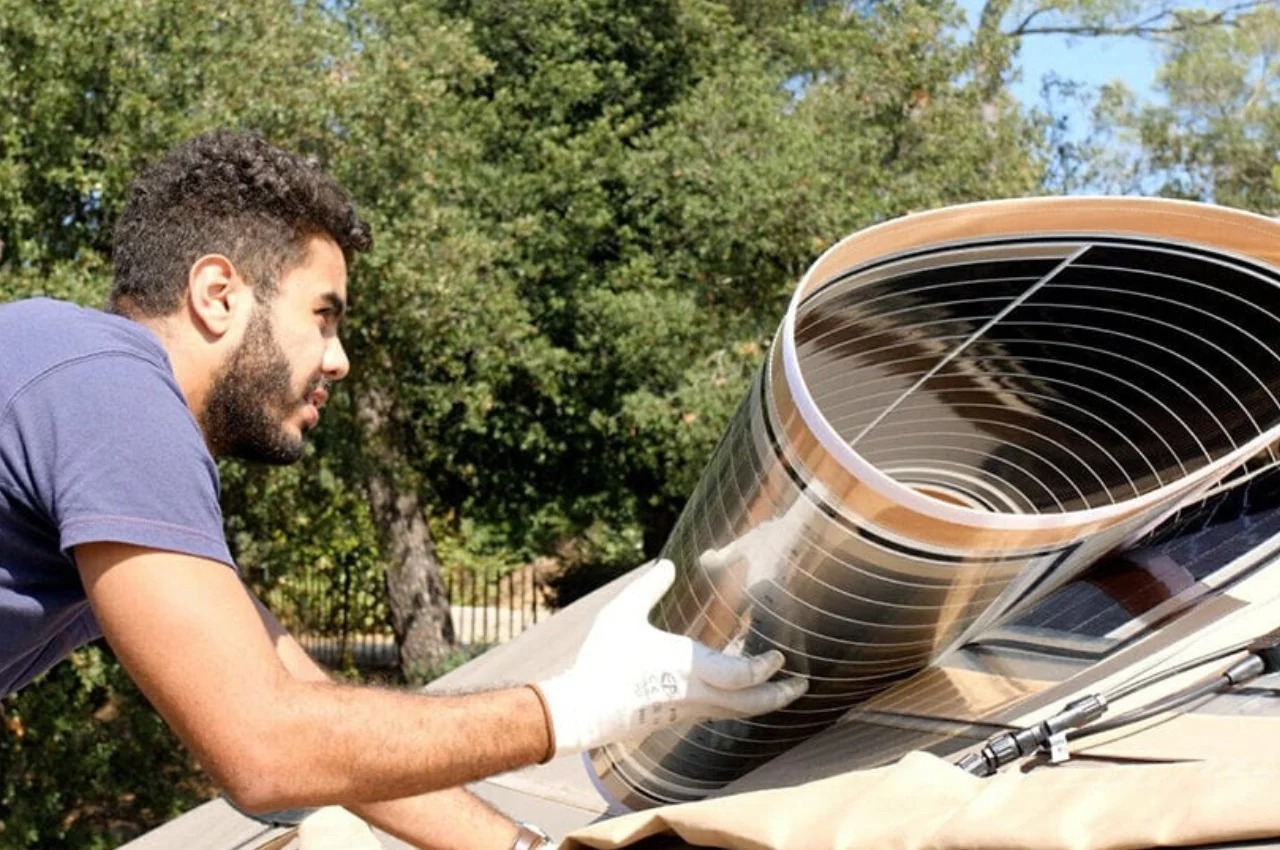 فیلم های خورشیدی؛ آینده انعطافپذیرتر انرژی خورشیدی! فیلم های خورشیدی؛ آینده انعطافپذیرتر انرژی خورشیدی!