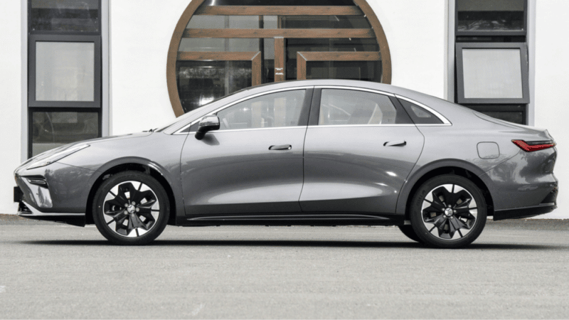 هایکان A06؛ سدان چینی که حتما باید دید! (+عکس) هایکان A06؛ سدان چینی که حتما باید دید! (+عکس)