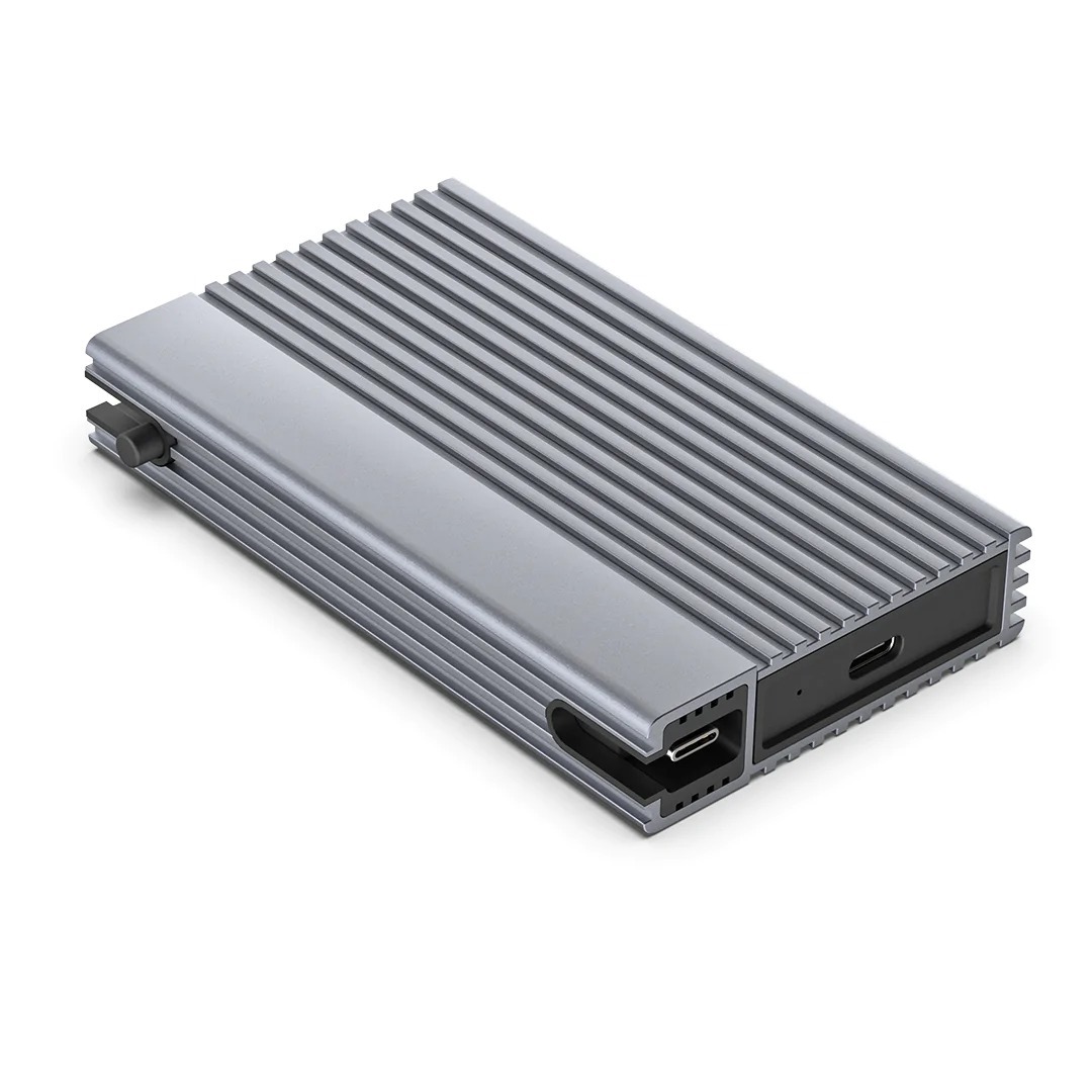 زیک‌درایو؛ نخستین و سریع‌ترین درایو اس‌اس‌دی یواس‌بی4 جهان