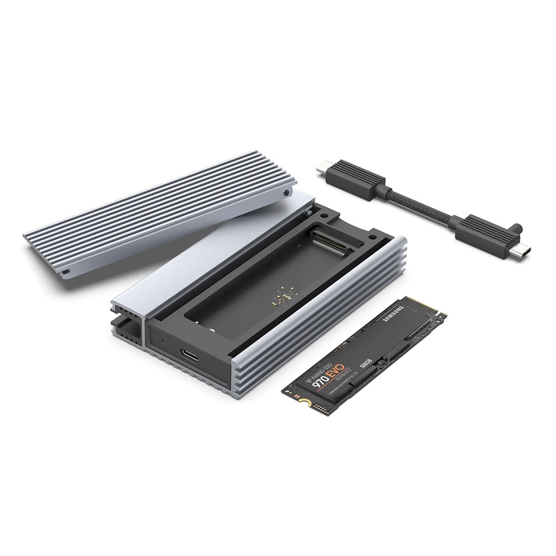 زیک‌درایو؛ نخستین و سریع‌ترین درایو اس‌اس‌دی یواس‌بی4 جهان