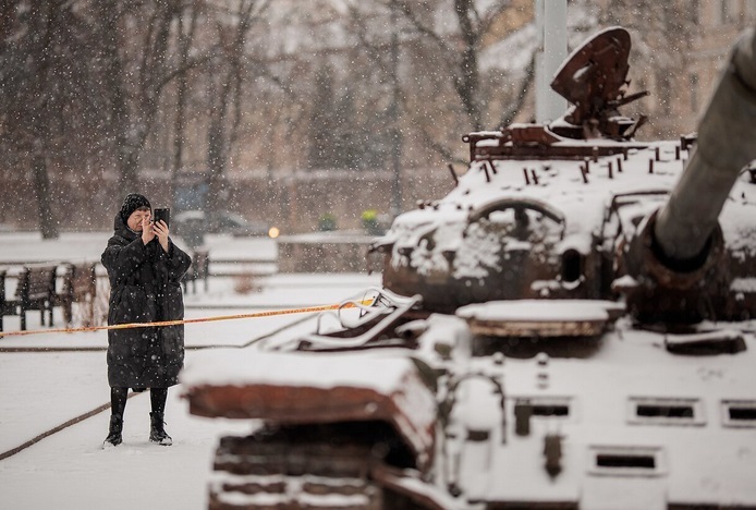 دردسر تانک روسی در لیتوانی / از گل حامیان تا دستشویی مخالفان دردسر تانک روسی در لیتوانی / از گل حامیان تا دستشویی مخالفان