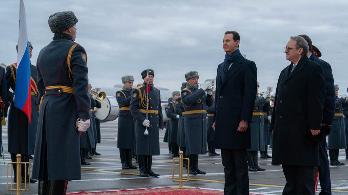 سفر بشار اسد به روسیه / استقبال در فرودگاه (+عکس) سفر بشار اسد به روسیه / استقبال در فرودگاه (+عکس)