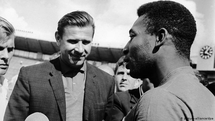 پله به روایت پله: حتی آسمان هم گریه میکرد پله به روایت پله: حتی آسمان هم گریه میکرد