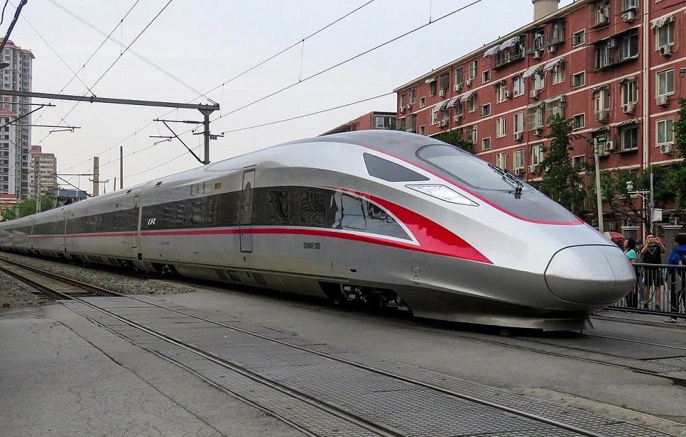 این کشور دارای سریع&zwnj;ترین قطارهای جهان است