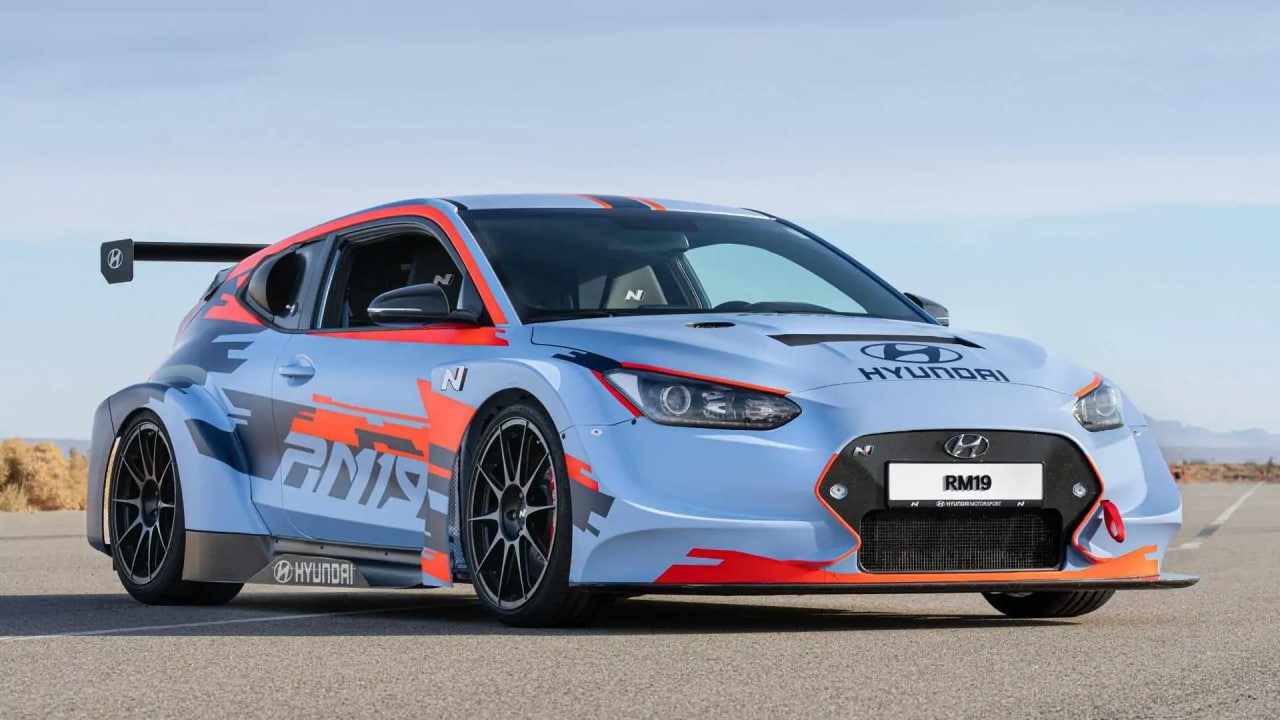 10 سال با 10 خودروی مهم هیوندای/ از وانتی که ضعیف شد تا جدیدترین کلاسیک کره ای! (+عکس) 10 سال با 10 خودروی مهم هیوندای/ از وانتی که ضعیف شد تا جدیدترین کلاسیک کره ای! (+عکس)