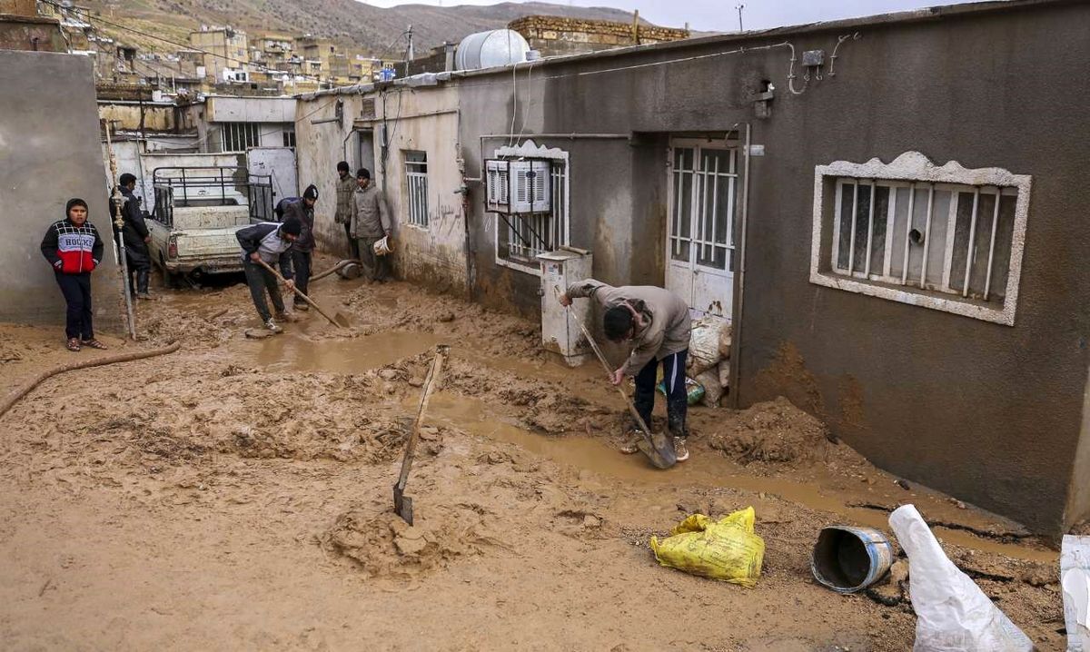 بیمارستان شهید صدوقی یزد: وبا یکی از بیماری های عفونی ناشی از سیل است/ مردم مراقب باشند