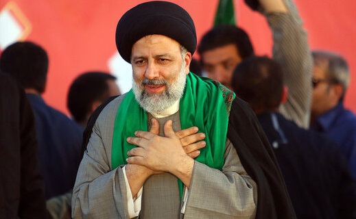 فعال سیاسی اصولگرا: دولت آقای رئیسی بیش از آنکه دولت انقلابی باشد، دولت اصولگرایان است / چرا یک مدیر ارشد دولت از بچههای مدافع حرم نیست؟ فعال سیاسی اصولگرا: دولت آقای رئیسی بیش از آنکه دولت انقلابی باشد، دولت اصولگرایان است / چرا یک مدیر ارشد دولت از بچههای مدافع حرم نیست؟