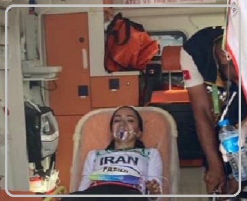 فرزانه فصیحی در آمبولانس