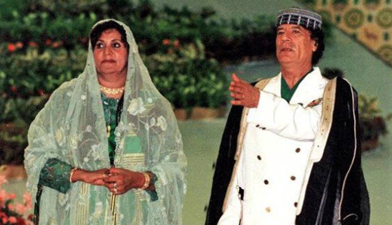 همسر قذافی به دنبال پس گرفتن 100 میلیون دلار همسر قذافی به دنبال پس گرفتن 100 میلیون دلار