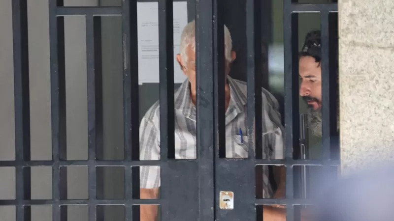 لبنان؛ گروگانگیری در بانک برای دریافت پول خود