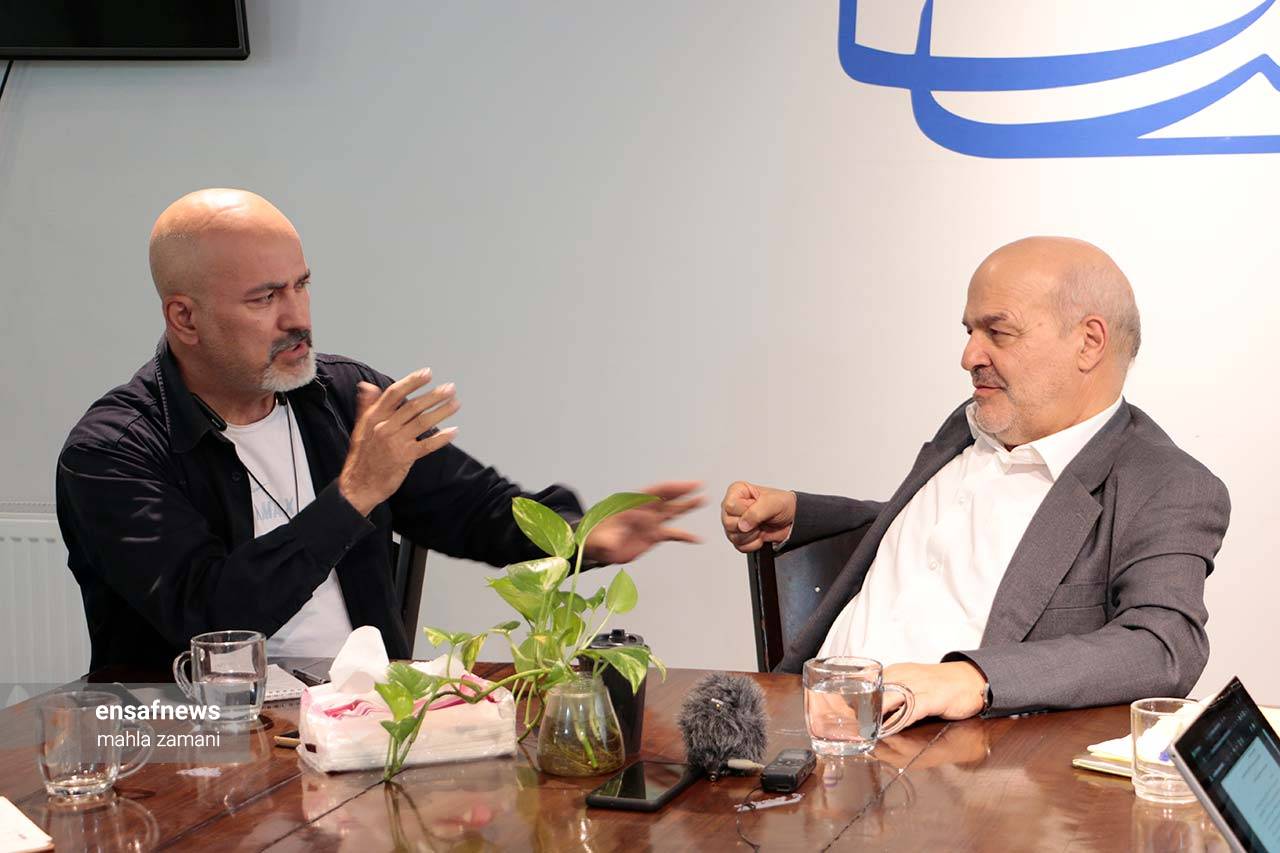 عیسی کلانتری: بدون احیای دریاچه ارومیه، هیچ حکومتی در ایران دوام نمیآورد/ محمد درویش: یک جایی باید تیر خلاص را بزنیم و حقایق را بگوییم عیسی کلانتری: بدون احیای دریاچه ارومیه، هیچ حکومتی در ایران دوام نمیآورد/ محمد درویش: یک جایی باید تیر خلاص را بزنیم و حقایق را بگوییم