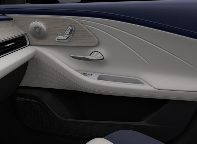 چری آریزو 8 چری آریزو 8