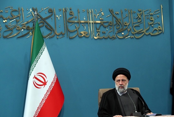 از دولتِ کمیتۀ امداد، تا دولتِ گشتِ ارشاد از دولتِ کمیتۀ امداد، تا دولتِ گشتِ ارشاد