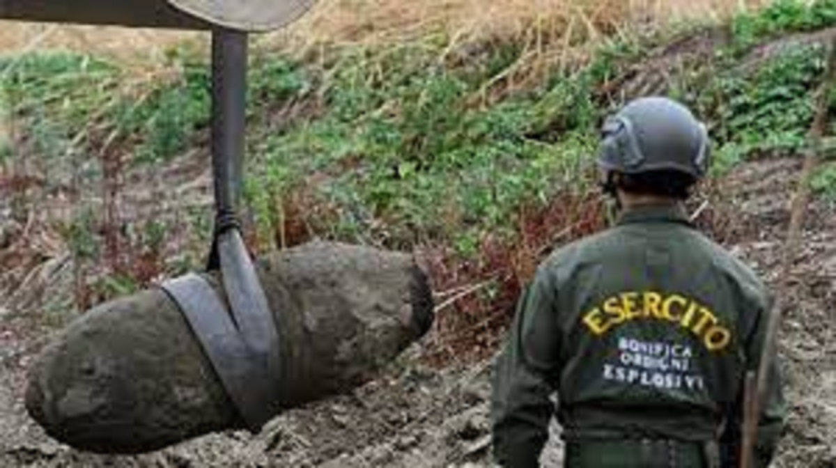 خشکسالی در اروپا / بیرون افتادن کشتیهای مفقود، شهرهای گمشده و سنگ نبشتهای از ۱۶۱۶: خشکسالی در اروپا / بیرون افتادن کشتیهای مفقود، شهرهای گمشده و سنگ نبشتهای از ۱۶۱۶: