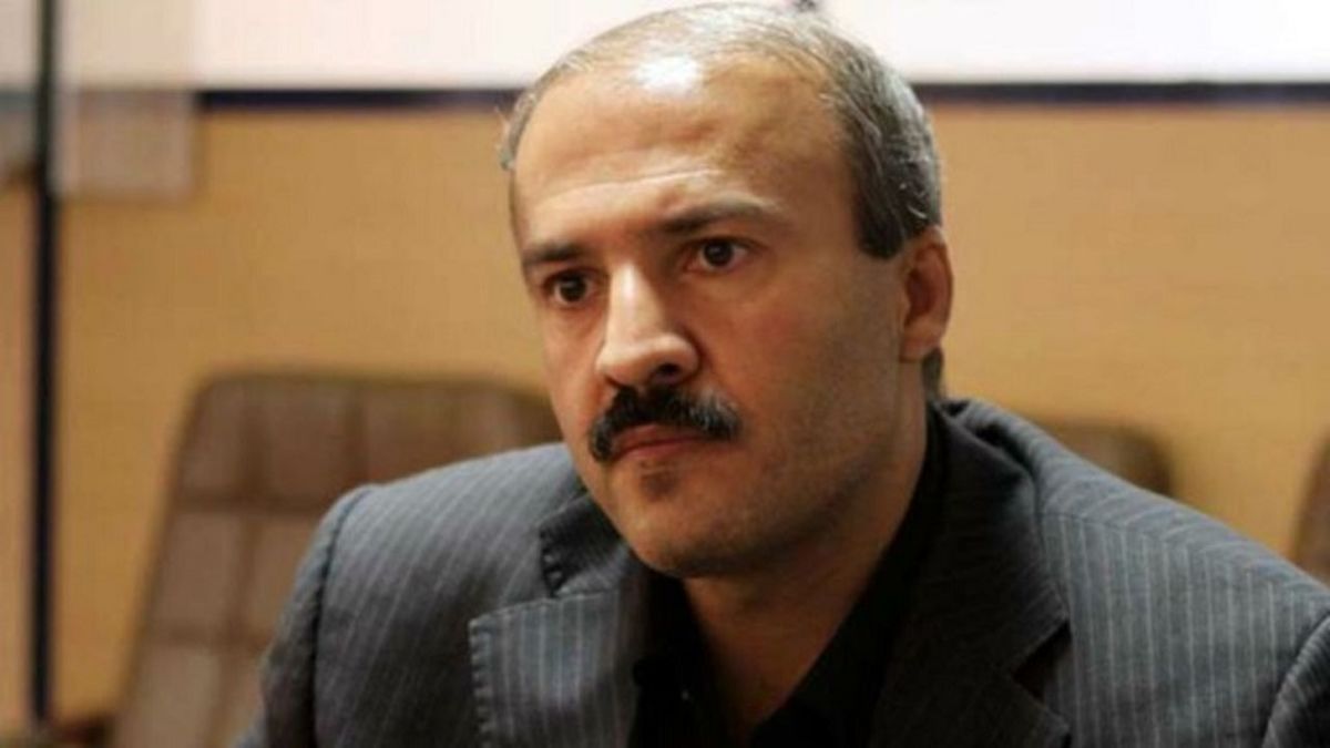 داریوش قنبري: كسانى كه تحریم را نعمت میدانستند حالا در مدیریت کمترین کار هم ماندهاند! داریوش قنبري: كسانى كه تحریم را نعمت میدانستند حالا در مدیریت کمترین کار هم ماندهاند!