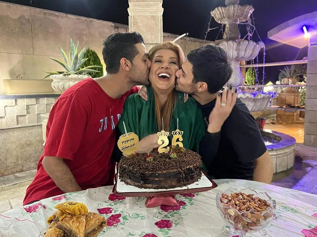 تولد پسر نسرین مقانلو در حیاط خانه لاکچری‌‌اش