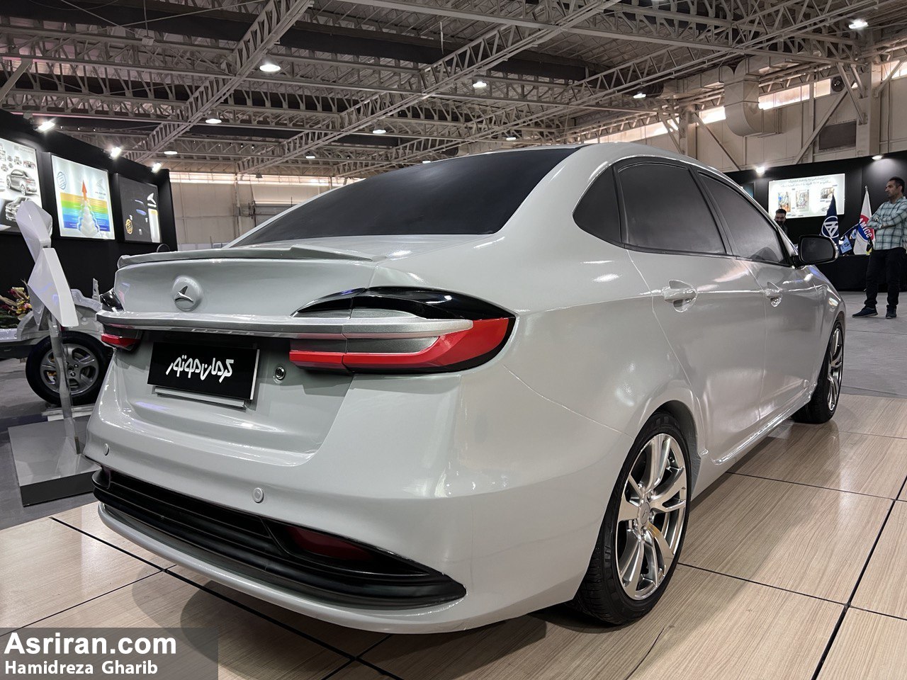 کرمان موتور از پلت فرم اختصاص اش رونمایی کرد: اولین خودروی جدید آذر ماه وارد بازار ایران می شود (+فیلم خودرو، جزئیات و قیمت) کرمان موتور از پلت فرم اختصاص اش رونمایی کرد: اولین خودروی جدید آذر ماه وارد بازار ایران می شود (+فیلم خودرو، جزئیات و قیمت)