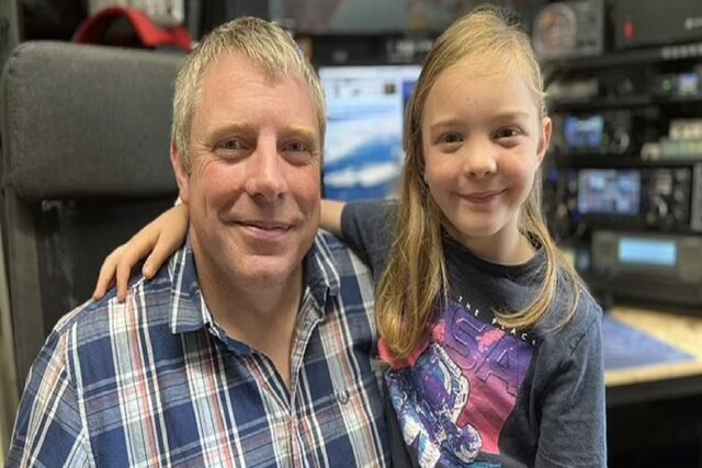 تماس یک دختر 8 ساله انگلیسی با ایستگاه فضایی بینالمللی تماس یک دختر 8 ساله