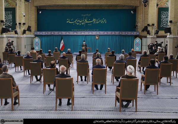 آیت الله خامنه ای: زنده کردن امید و اعتماد مردم، مهمترین توفیق دولت است آیت الله خامنه ای: زنده کردن امید و اعتماد مردم، مهمترین توفیق دولت است