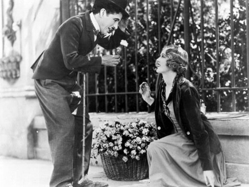 چارلی چاپلین کدام فیلمساز فیلمبرداری صحنهای از فیلمش ۳۴۲ برداشت طول کشید؟