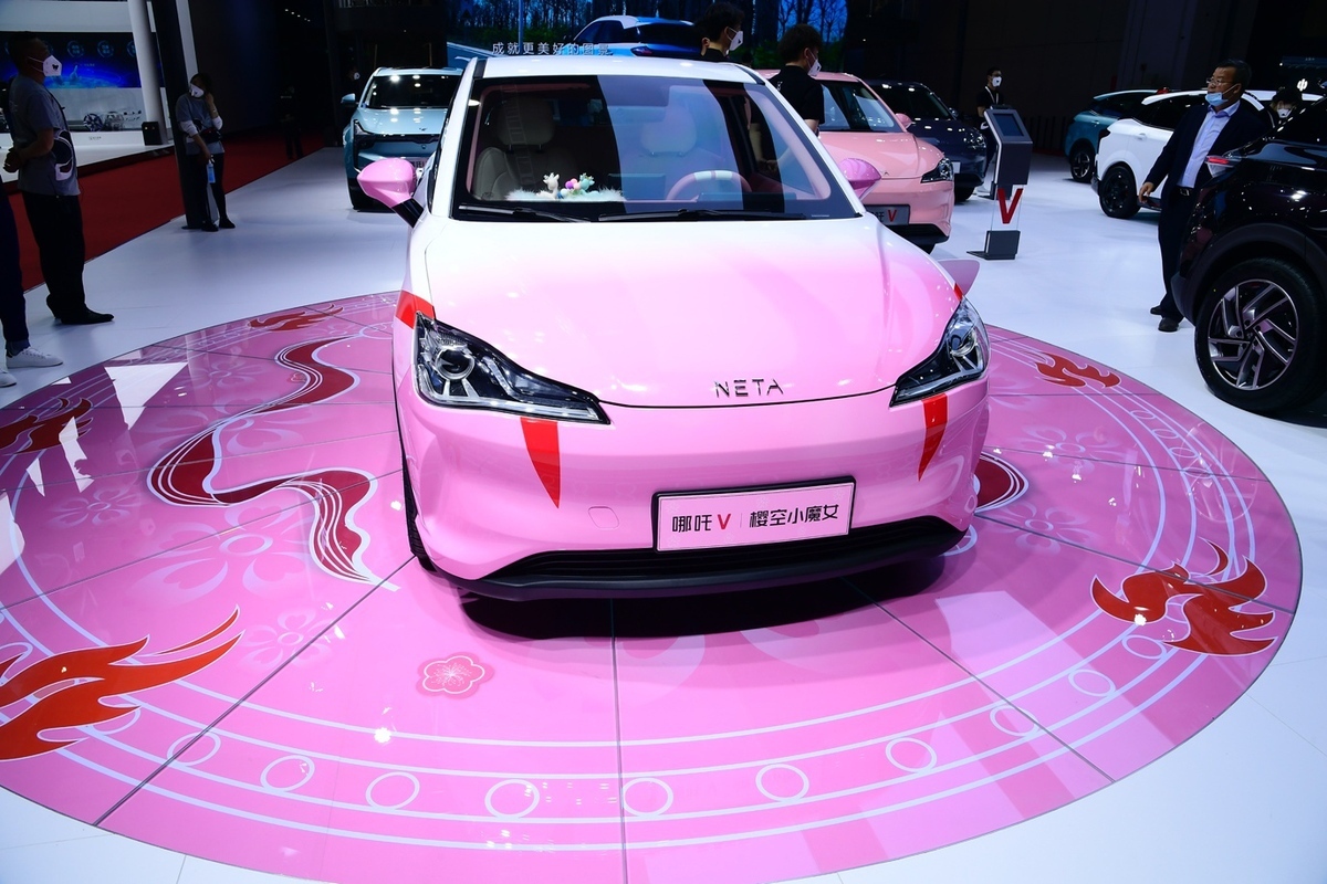 چینی ها کدام شاسی بلندهای فناورانه را بیشتر خریده اند؟! (+عکس) چینی ها کدام شاسی بلندهای فناورانه را بیشتر خریده اند؟! (+عکس)