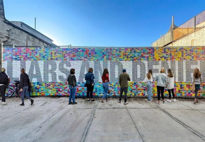 به نمایش درآمدن همه دروغ‌های دونالد ترامپ در قالب یک اثر هنری