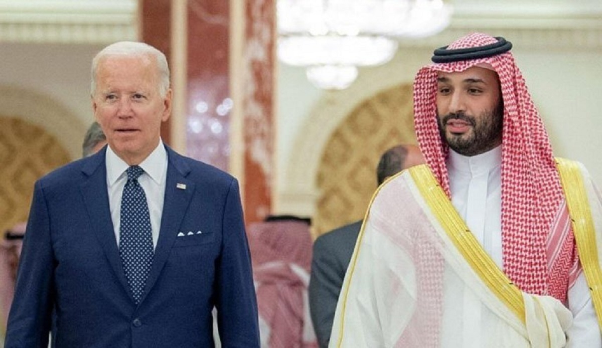 وال استریت ژورنال: محمد بن سلمان در جلسات خصوصی، جو بایدن را مسخره می کند