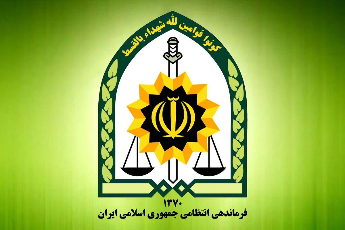 ایرنا: فرمانده انتظامی مهاباد از ناحیه سر زخمی شد/ فرمانده انتظامی مهاباد: در سلامت کامل هستم