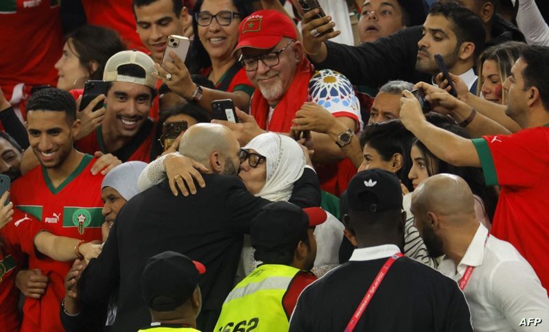 ادامه شادی مراکشی ها / شکست پرتغال و صعود به نیمه نهایی ادامه شادی مراکشی ها / شکست پرتغال و صعود به نیمه نهایی