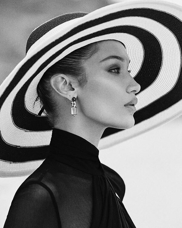 «بلا حدید» بهترین مانکن زن سال ۲۰۲۲ شد «بلا حدید» بهترین مانکن زن سال ۲۰۲۲ شد