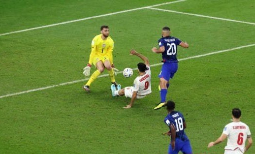 به کیروش باختیم نه به آمریکا به کیروش باختیم نه به آمریکا