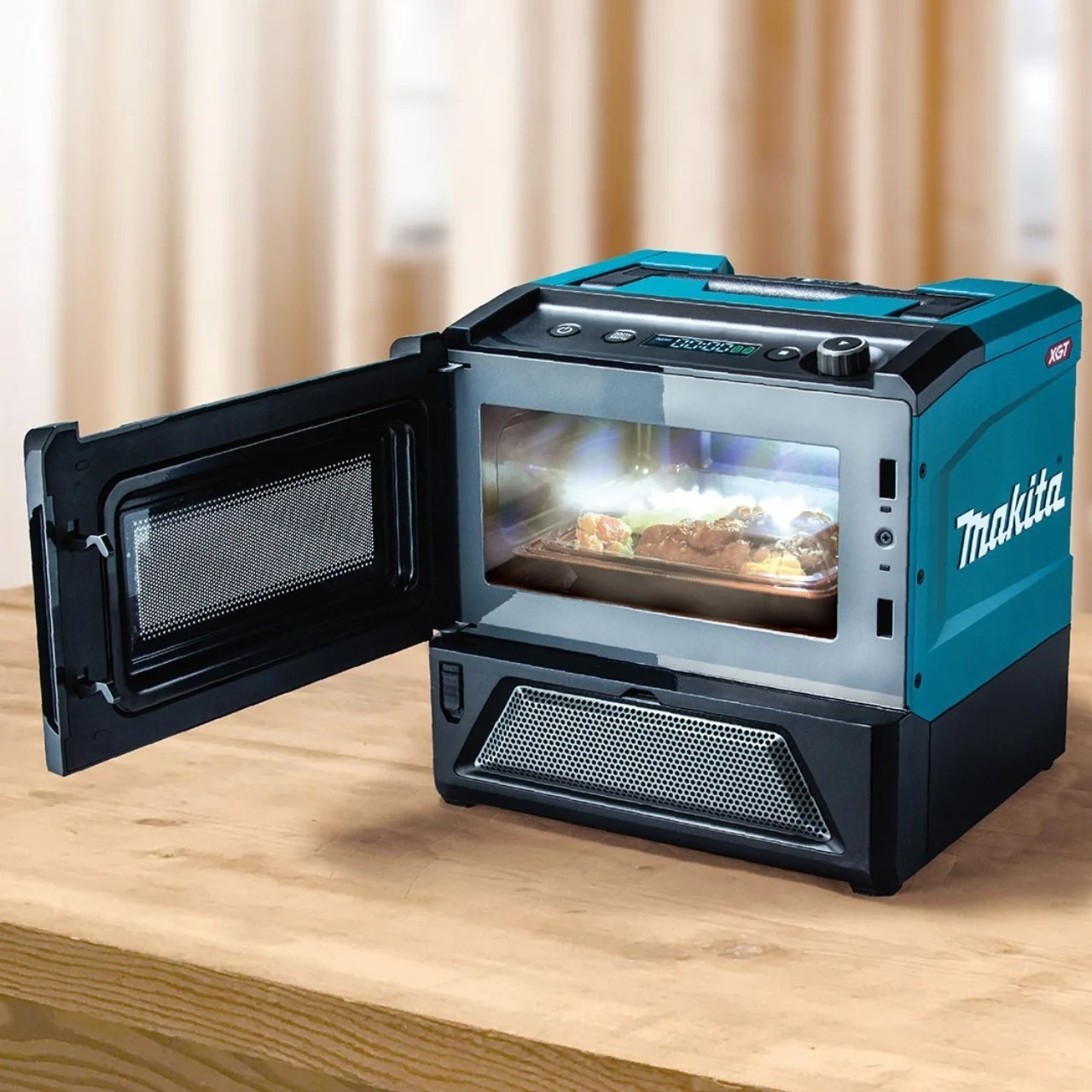 دسترسی به غذای گرم حتی در حال حرکت با مایکروویو بی سیم ماکیتا دسترسی به غذای گرم حتی در حال حرکت با مایکروویو بی سیم ماکیتا