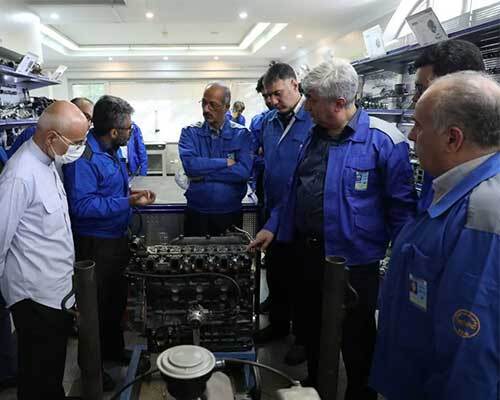 آقای میرسلیم! مراقب حرف زدن تان باشید؛ مقصر خودتان هستید نه مردم