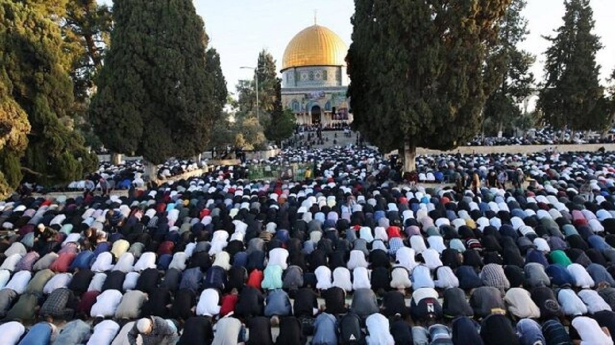 برگزاری نماز عید فطر در مسجدالاقصی با حضور ده‌ها هزار فلسطینی